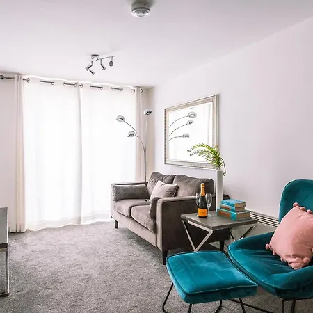 The Aura * York